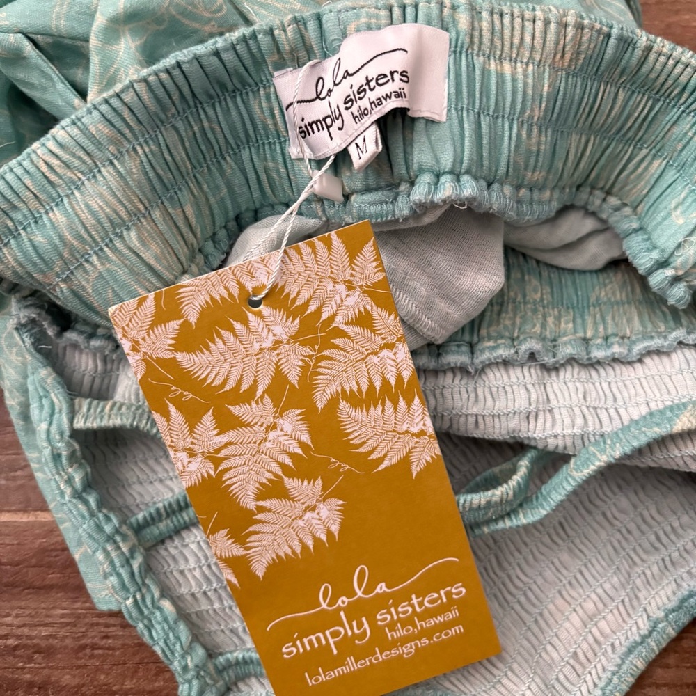 Simply Sisters By Lola Miller Halter Romper Hawaiian Floral Medium New - Picture 10 of 12